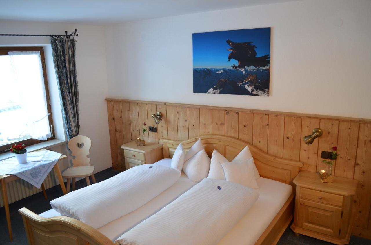 Landhaus Spielmannsau Oberstdorf Bagian luar foto