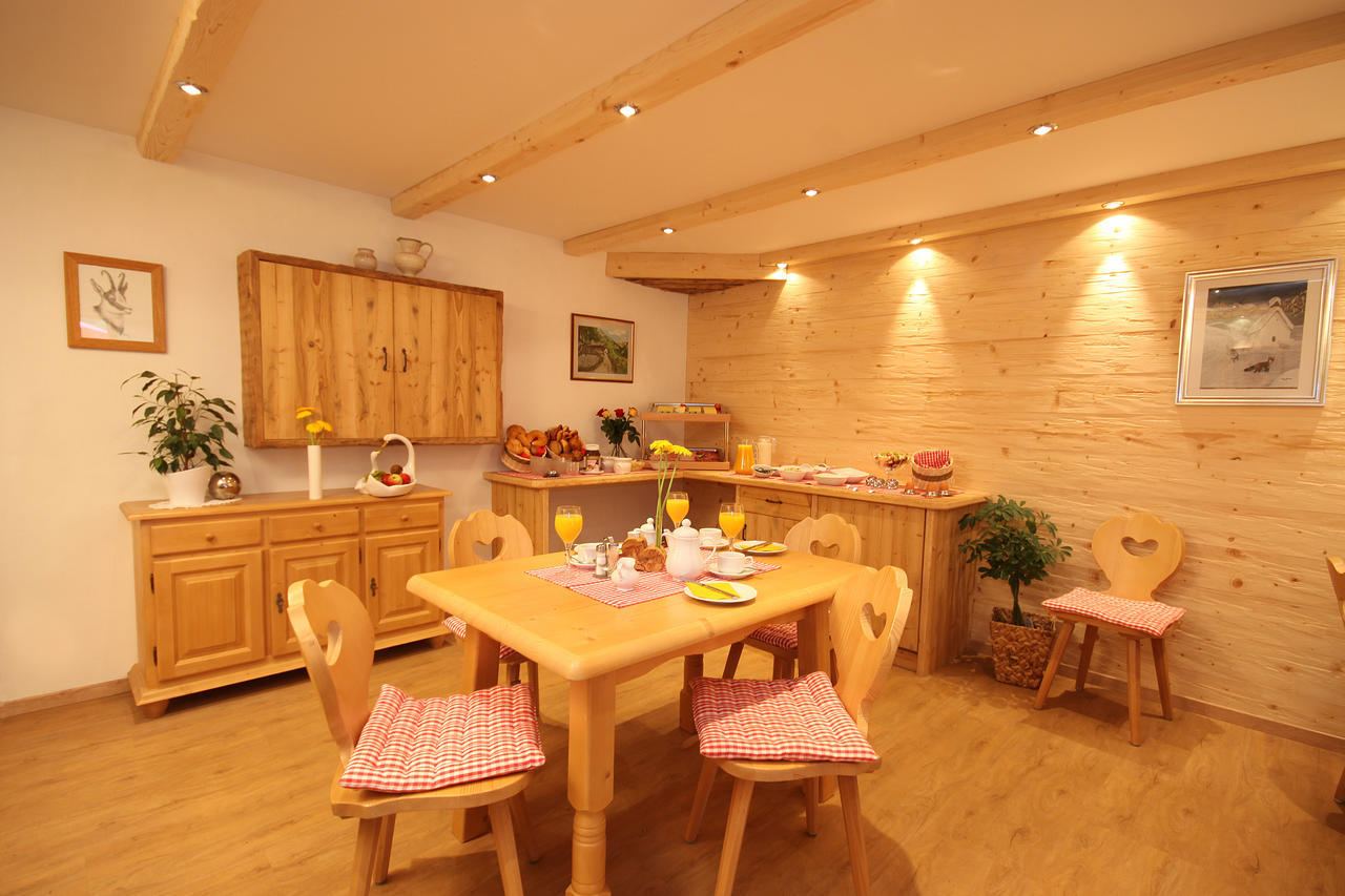 Landhaus Spielmannsau Oberstdorf Bagian luar foto